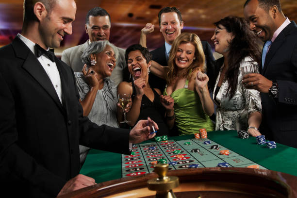 Earn Loyalty Rewards Playing Exciting Games in Online Casino Worlds